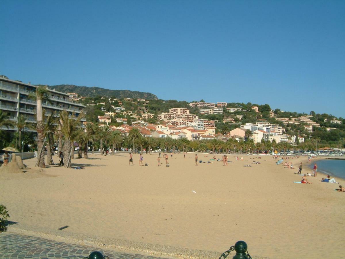 Apartmán Les 12 Sables Le Lavandou Exteriér fotografie